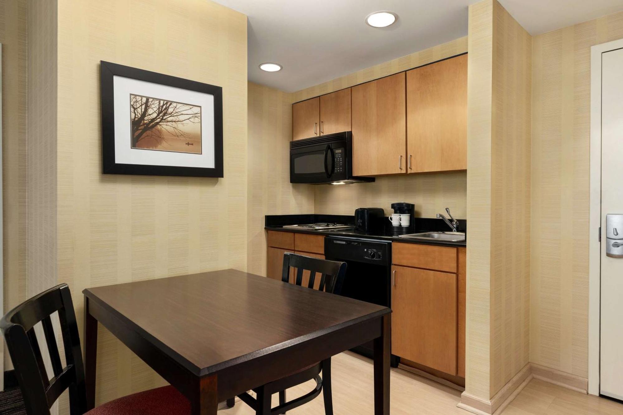 Homewood Suites By Hilton Newtown - Langhorne, Pa Exterior foto